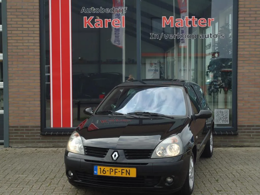 Renault Clio (2004) — foto 1