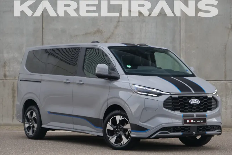 Ford Tourneo Custom (2026)