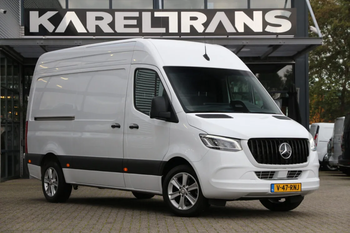 Mercedes-Benz Sprinter (2024) — foto 1