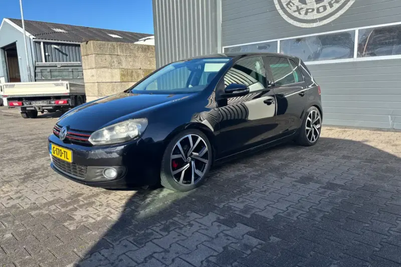 Volkswagen Golf (2011)