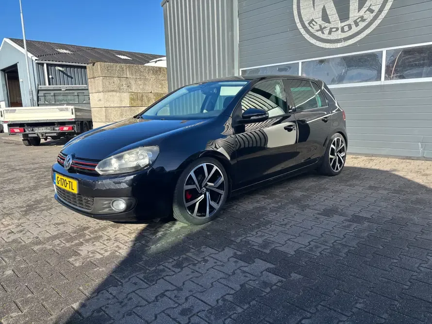 Volkswagen Golf (2011) — foto 1