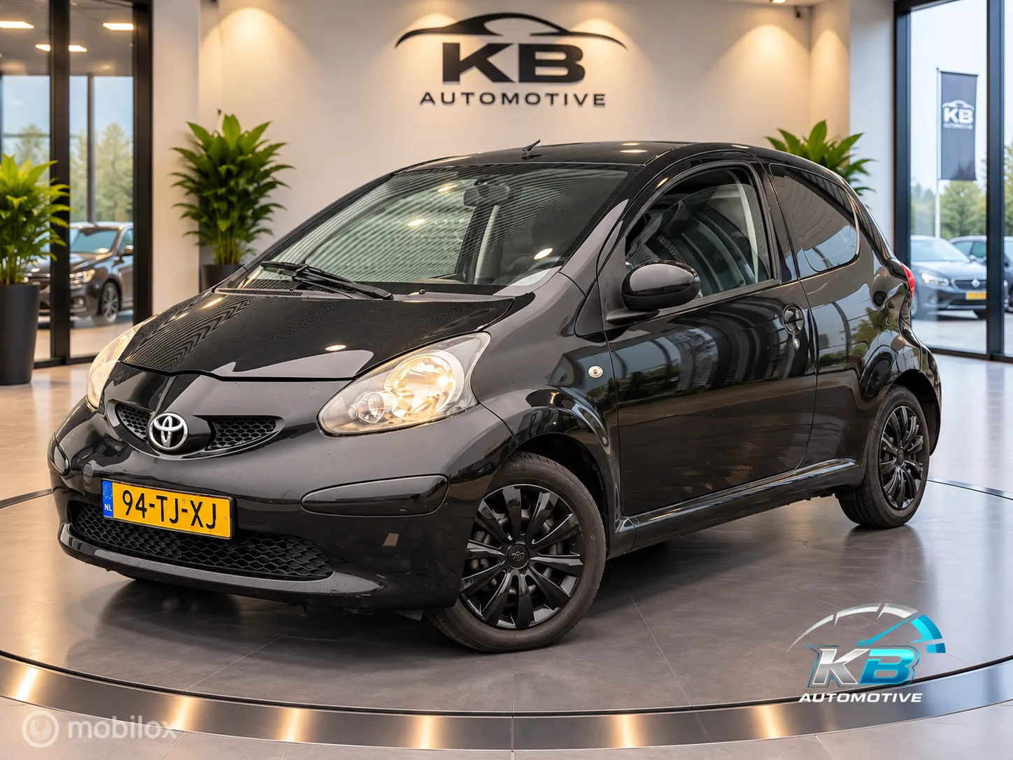 Toyota Aygo (2006) — foto 1