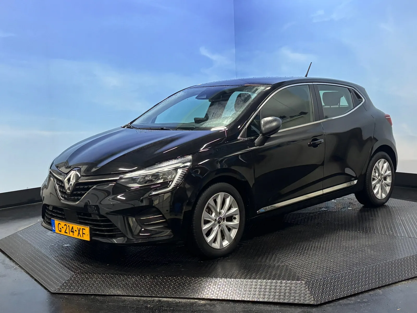 Renault Clio (2019) — foto 1