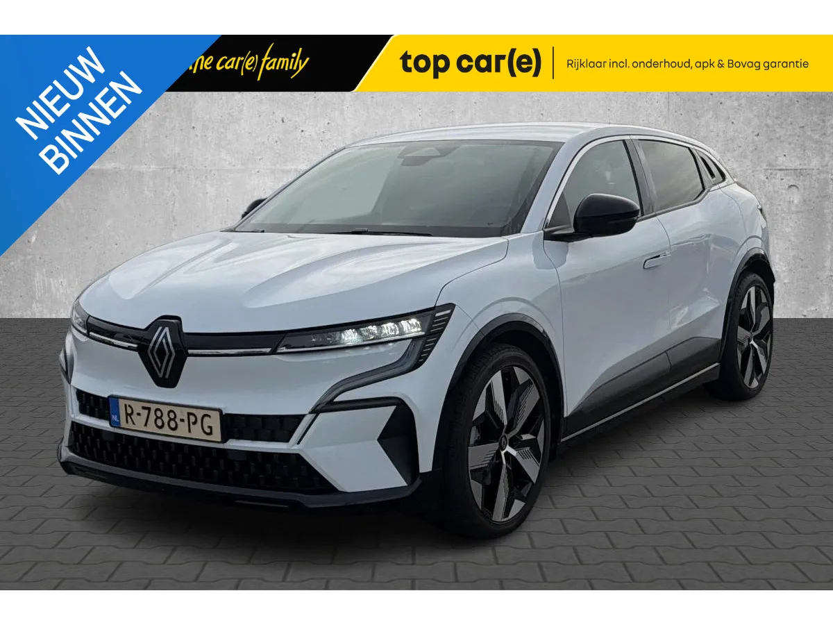 Renault Mégane E-Tech (2022) — foto 1