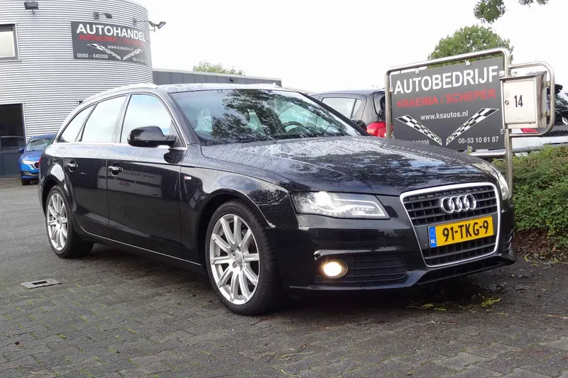 Audi A4 (2012)