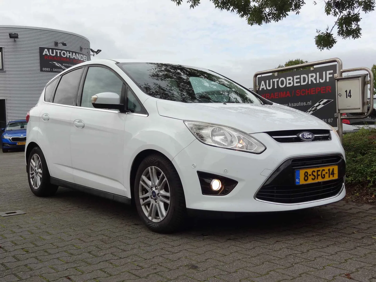 Ford C-Max (2013) — foto 1