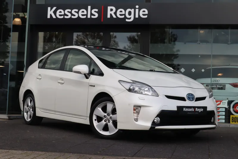 Toyota Prius (2013)
