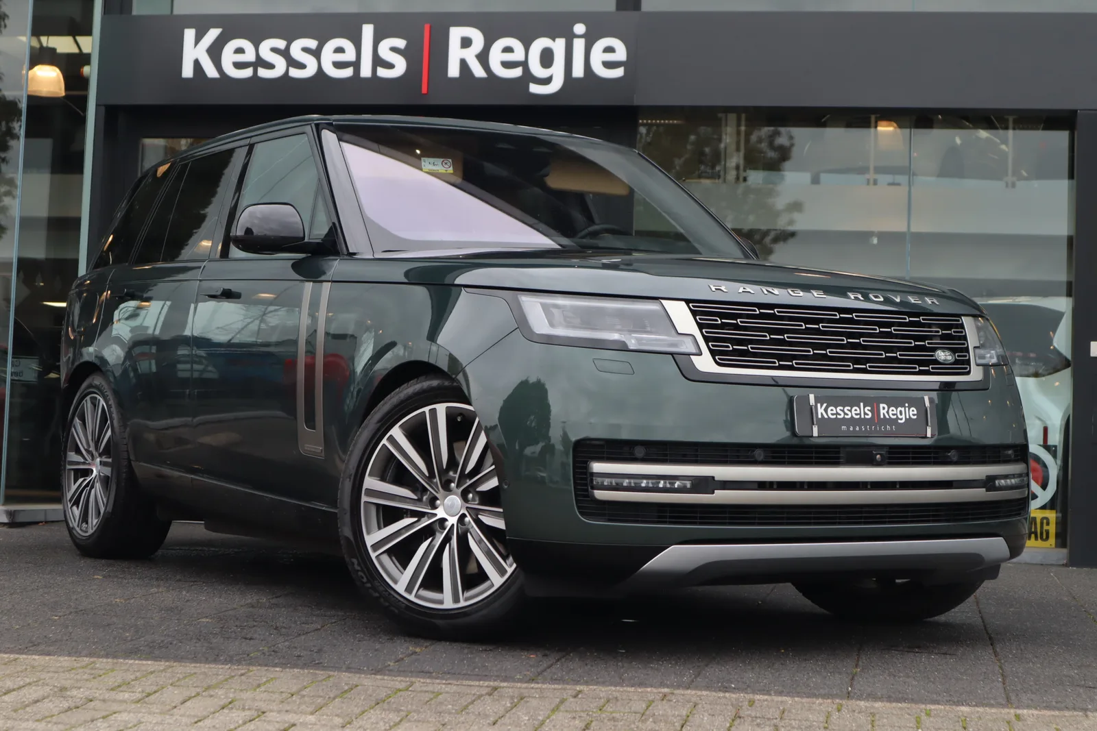 Land Rover Range Rover (2023) — foto 1