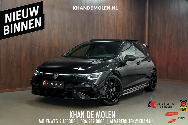 Volkswagen Golf (2023)
