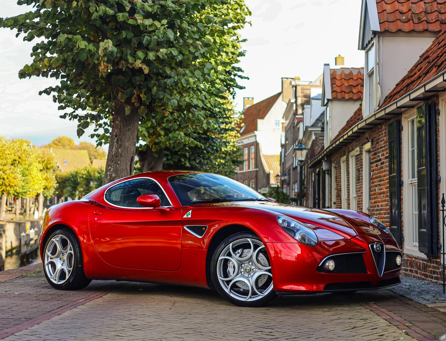 Alfa Romeo 8C (2008) — foto 1