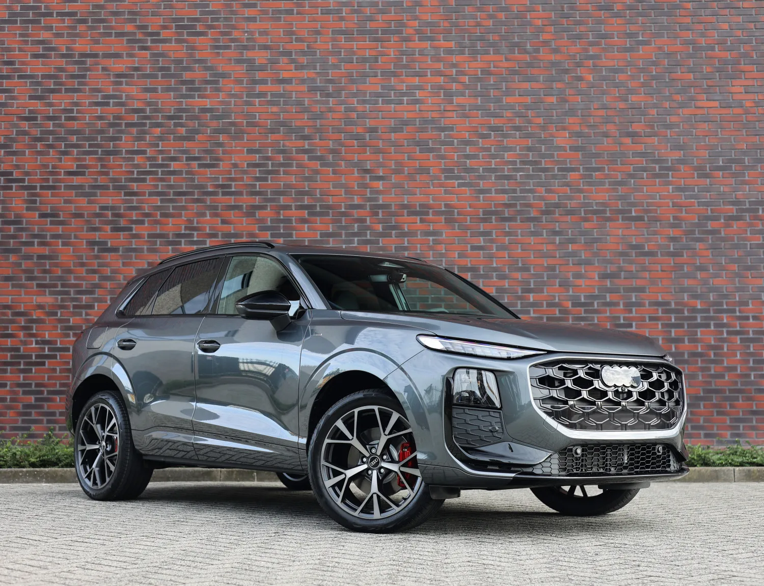 Audi Q3 (2026) — foto 1