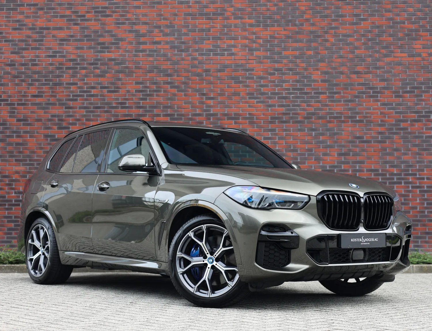 BMW X5 (2023) — foto 1
