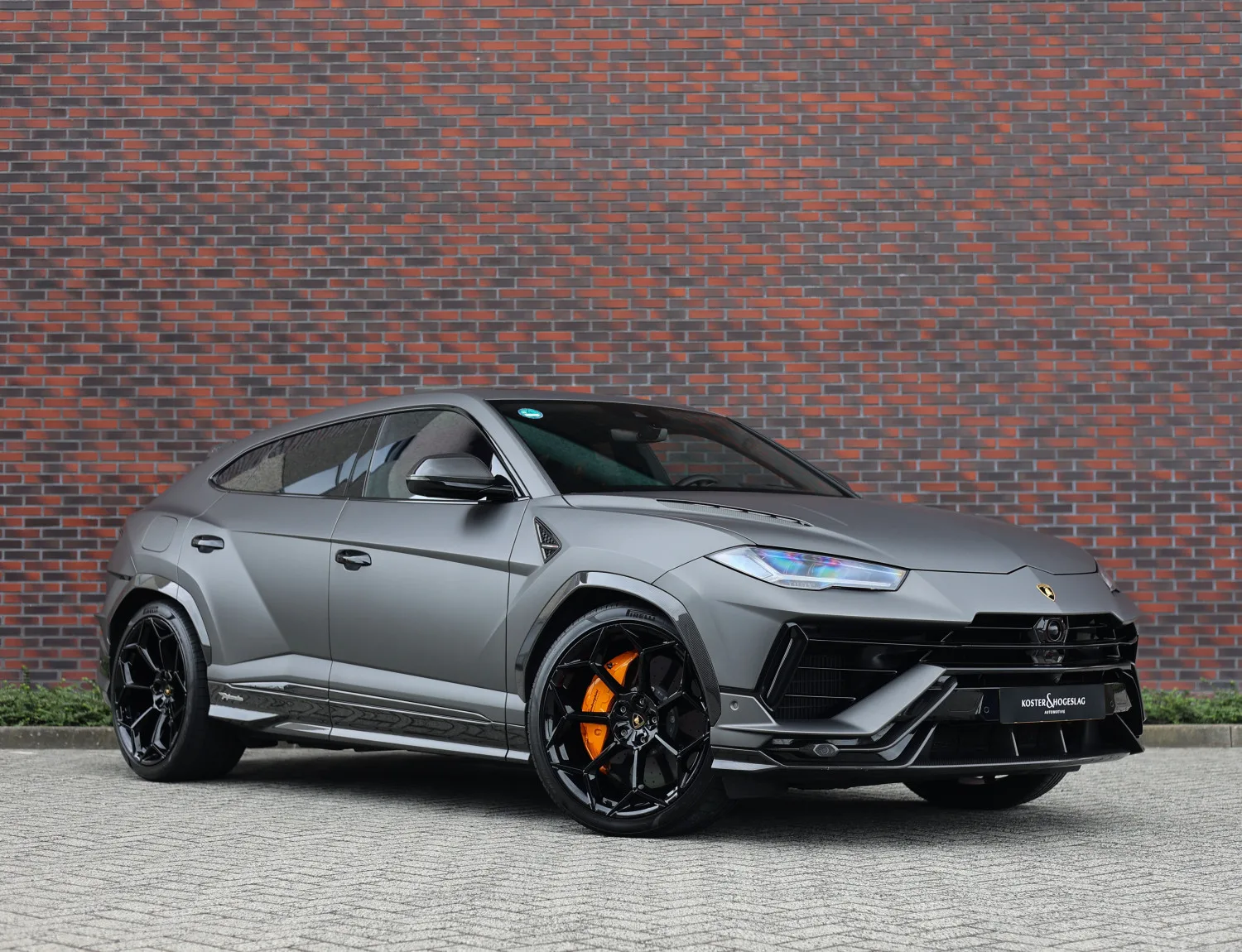 Lamborghini Urus (2023) — foto 1