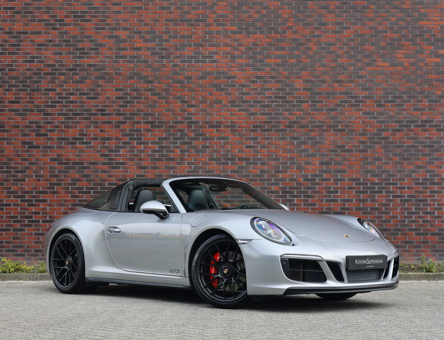 Porsche 911 (2018) — foto 1