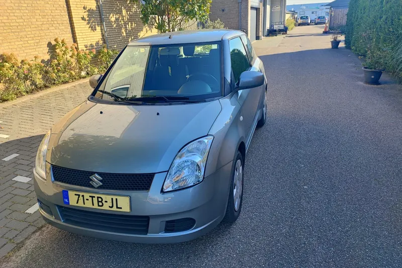 Suzuki Swift (2006)