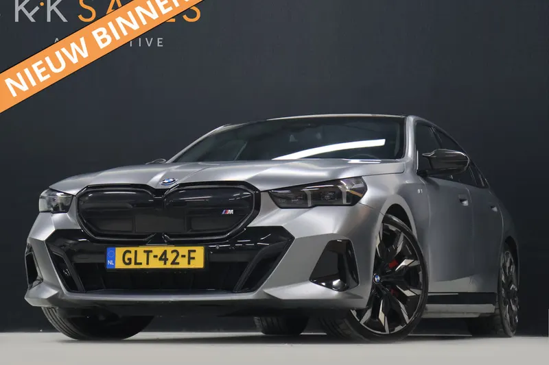 BMW i5 (2024)