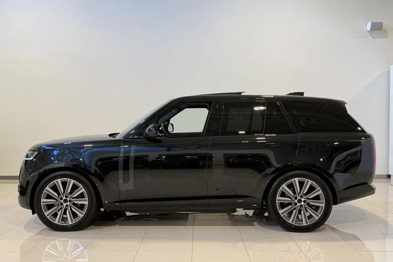 Land Rover Range Rover (2026)