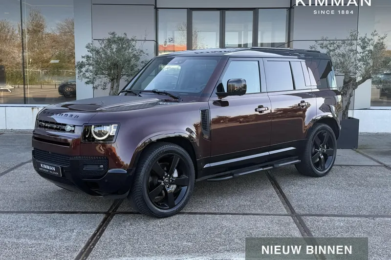 Land Rover Defender (2025)