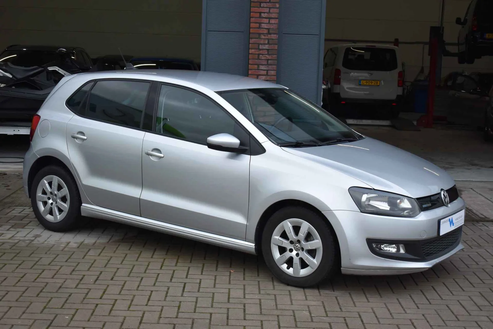 Volkswagen Polo (2011) — foto 1