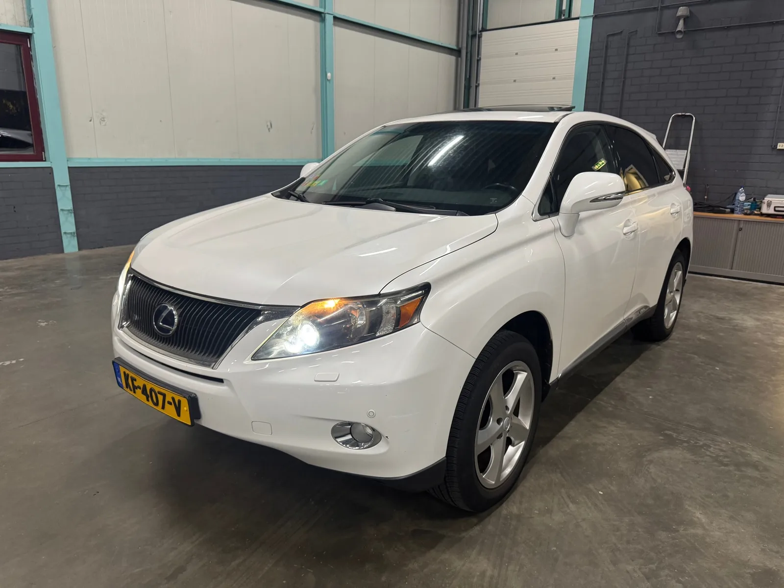 Lexus RX (2011) — foto 1