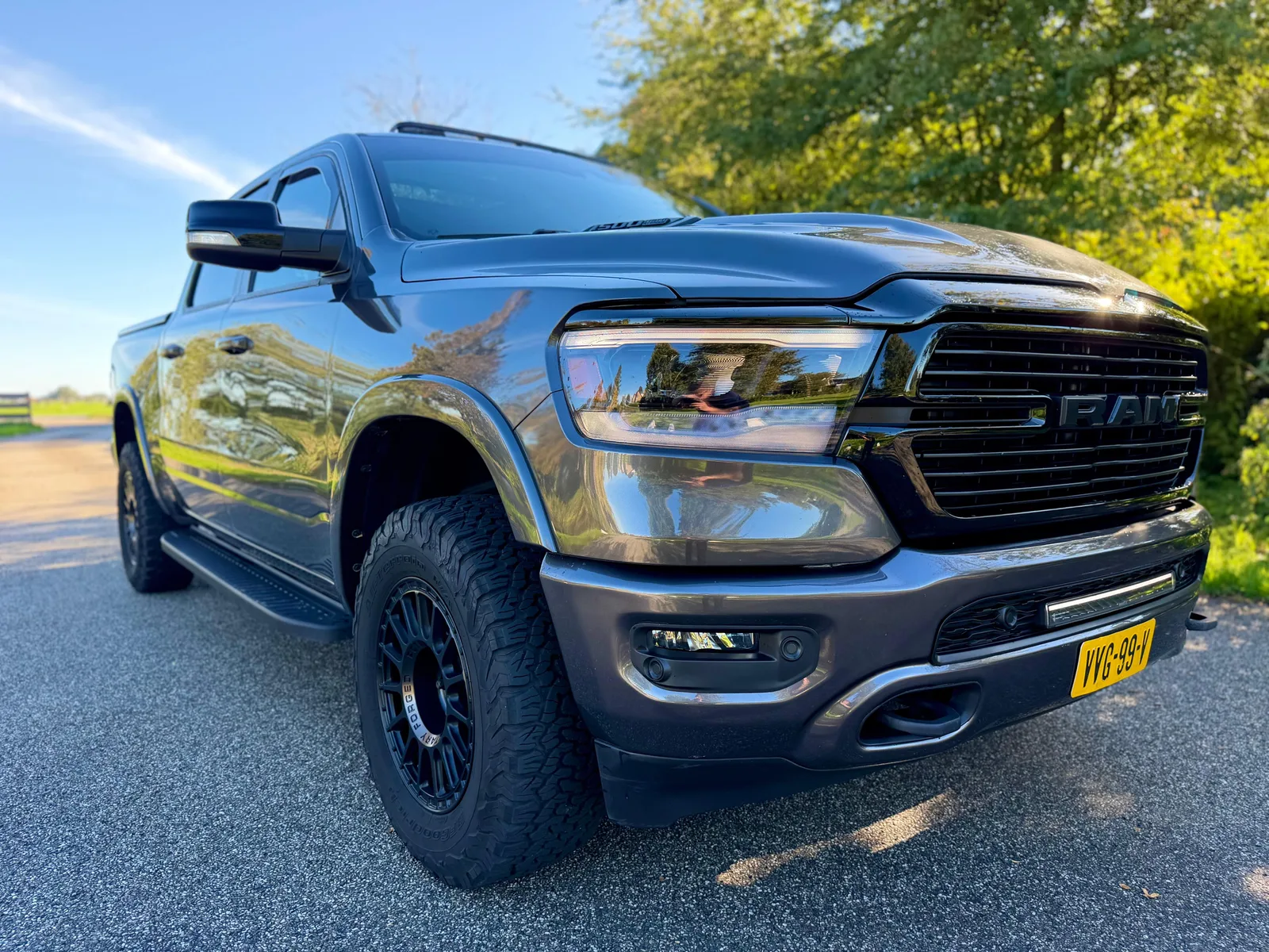 Dodge RAM (2023) — foto 1