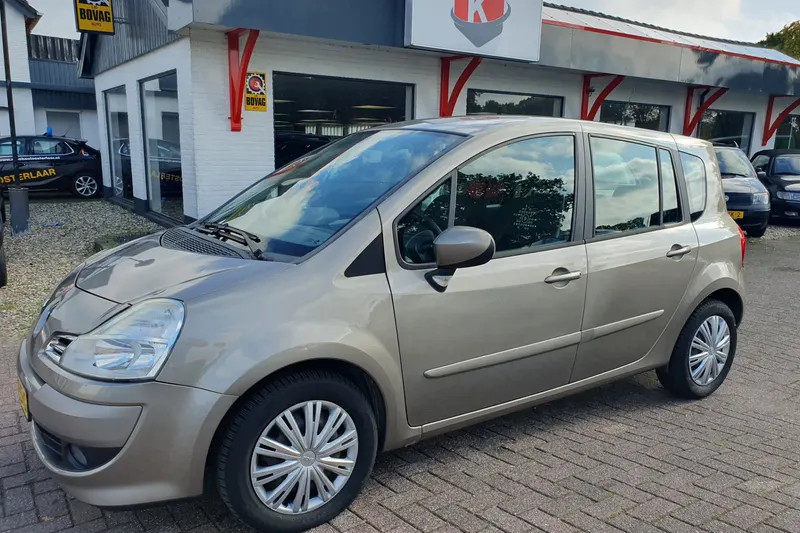 Renault Grand Modus (2012)