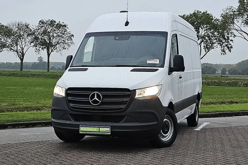 Mercedes-Benz Sprinter (2022)