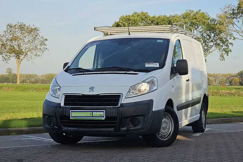 Peugeot Expert (2014)