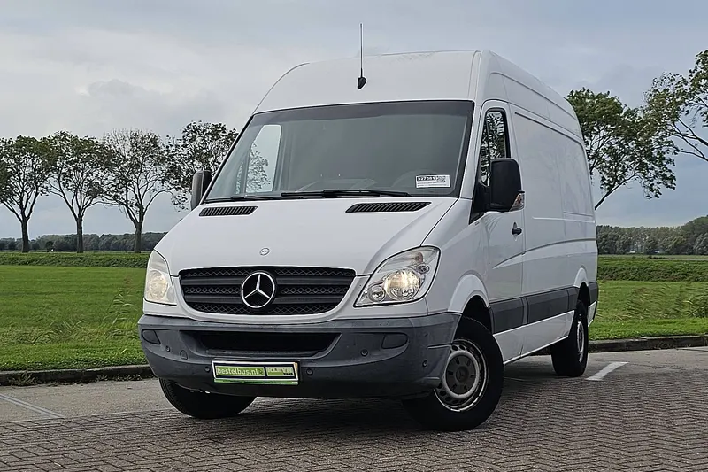 Mercedes-Benz Sprinter (2011)