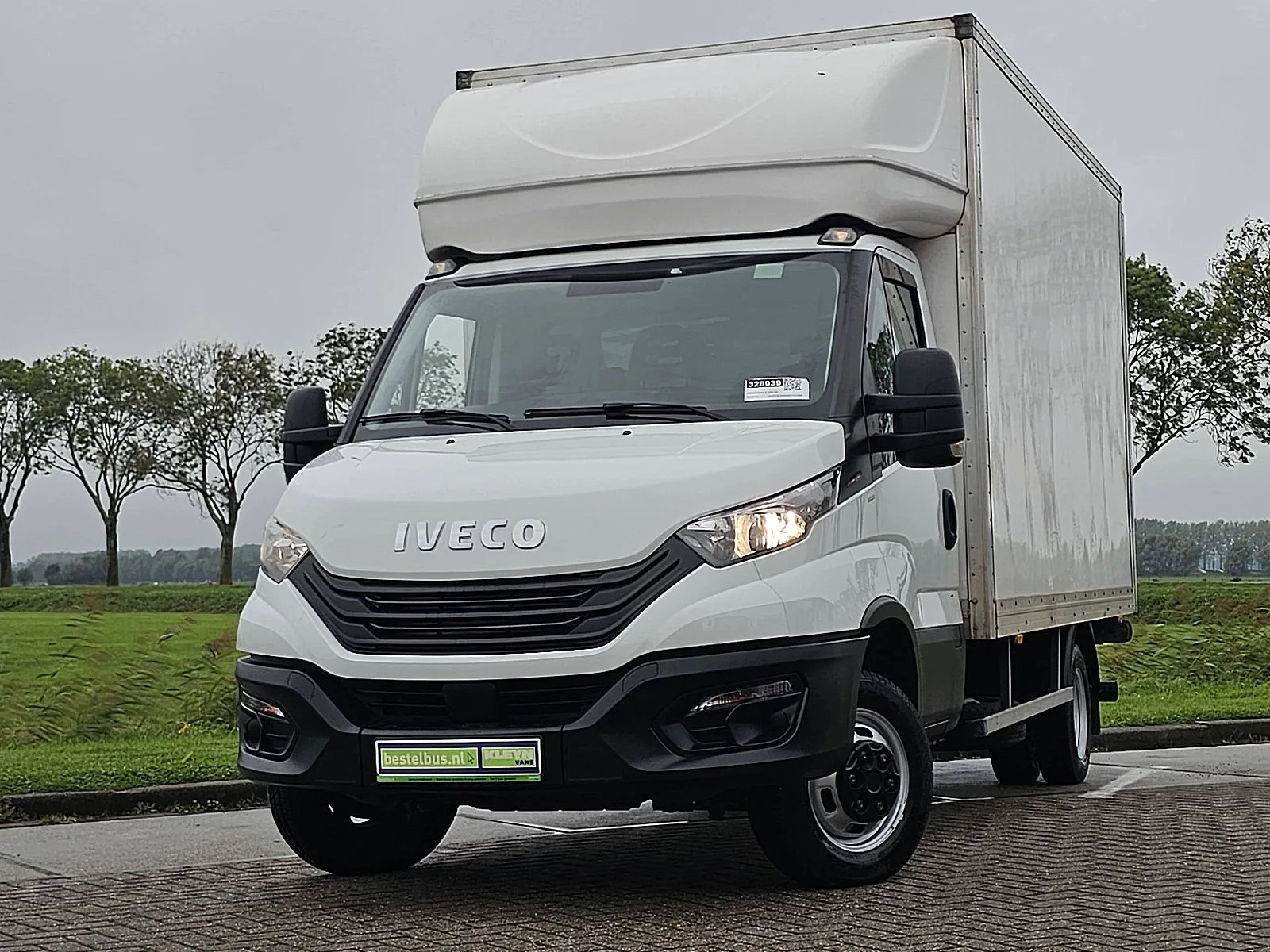 Iveco Daily (2022) — foto 1