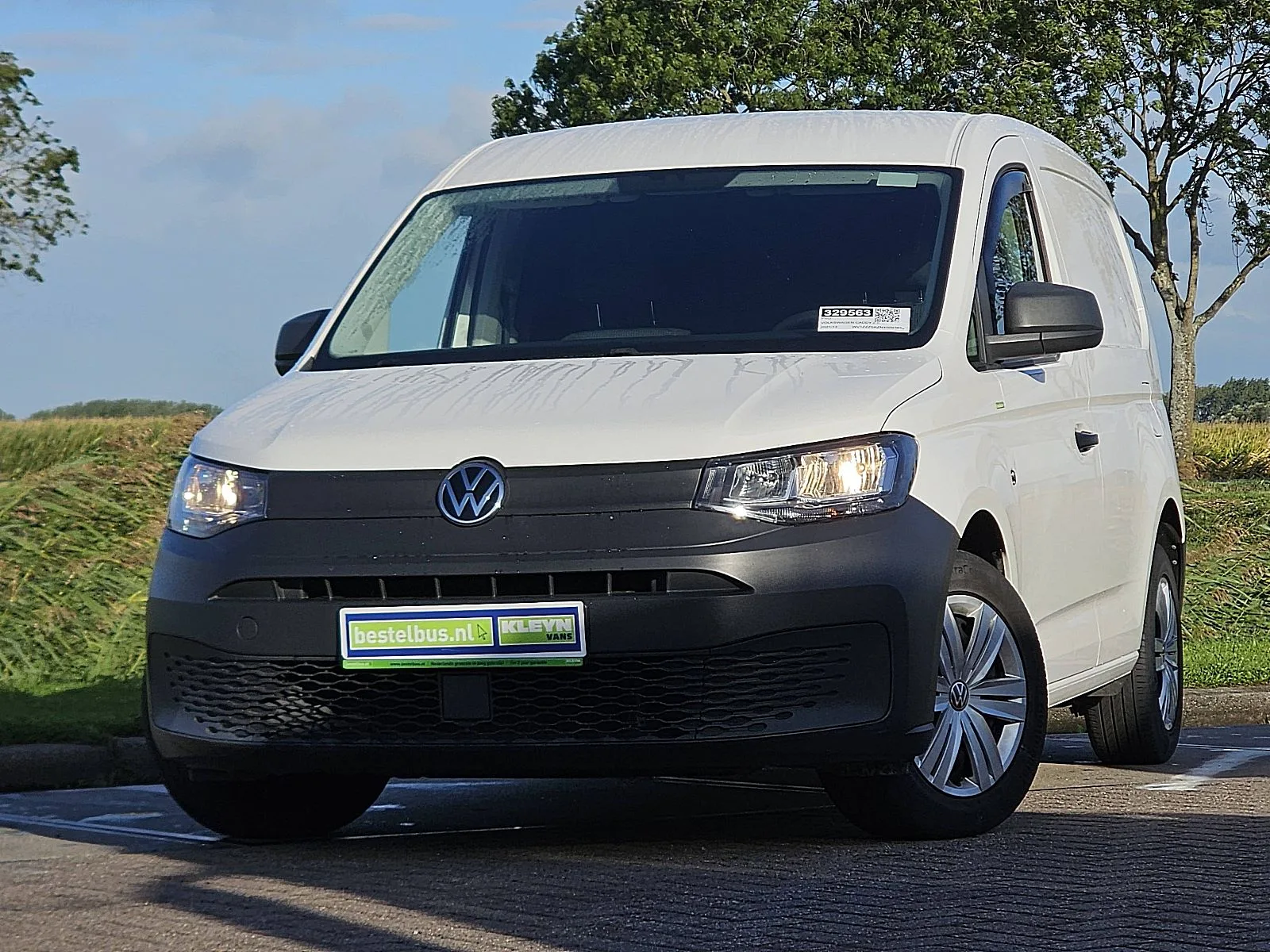 Volkswagen Caddy (2021) — foto 1