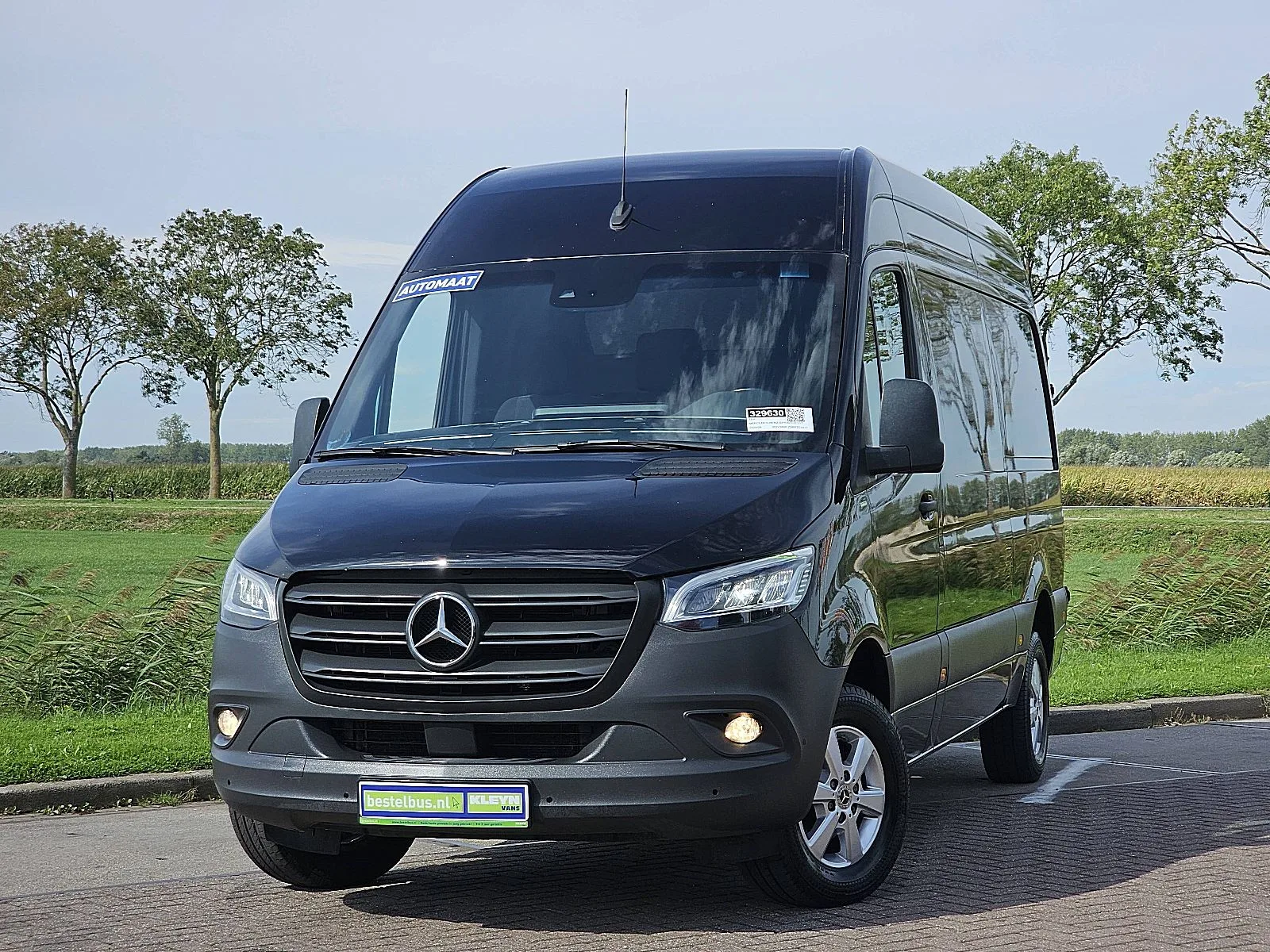 Mercedes-Benz Sprinter (2024) — foto 1
