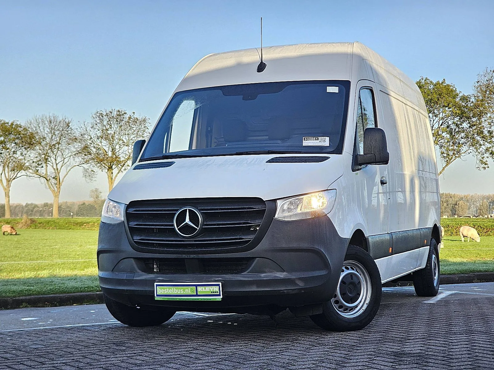 Mercedes-Benz Sprinter (2022) — foto 1