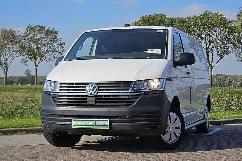 Volkswagen Transporter (2024)