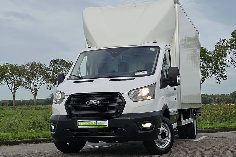 Ford Transit (2023)