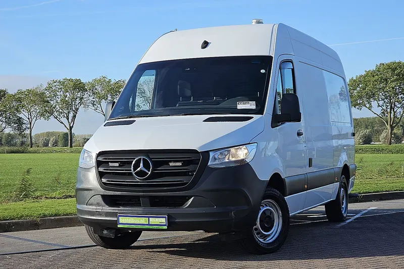 Mercedes-Benz Sprinter (2021)