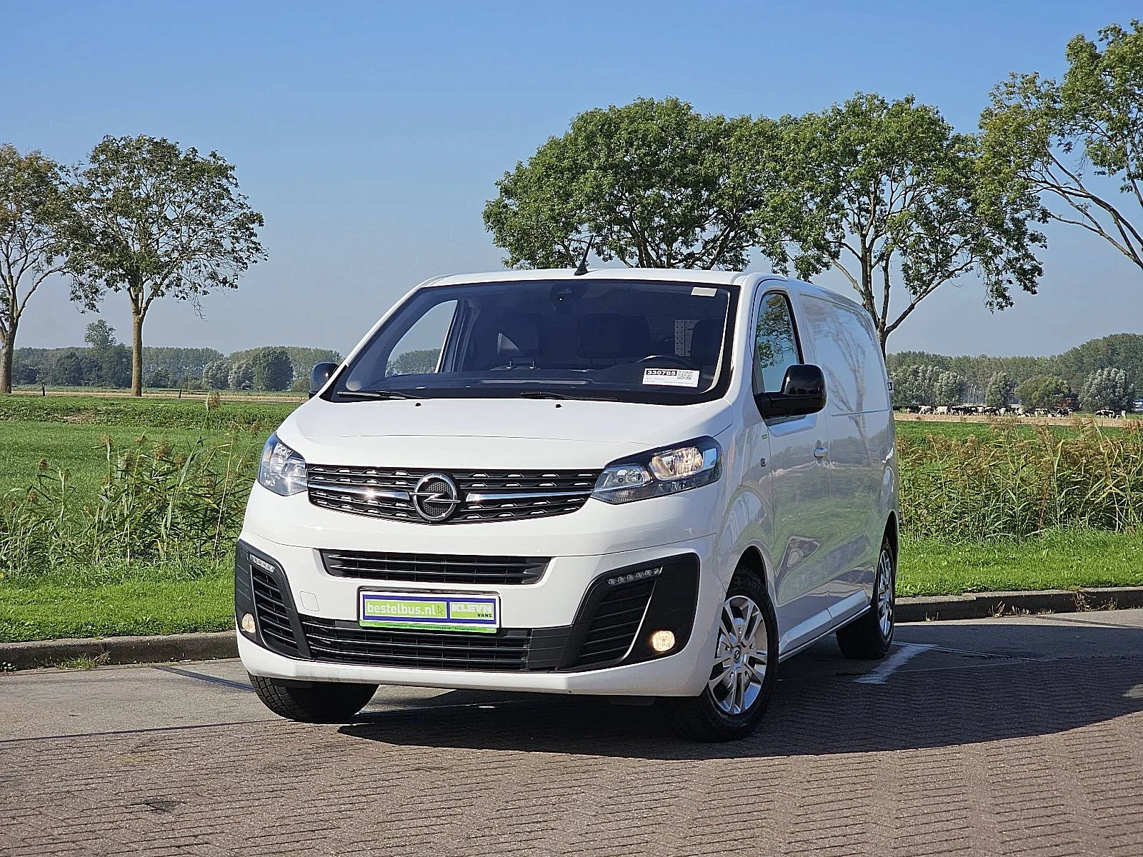 Opel Vivaro (2022) — foto 1