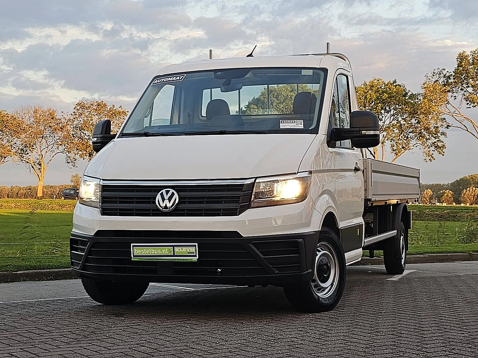 Volkswagen Crafter (2023) — foto 1
