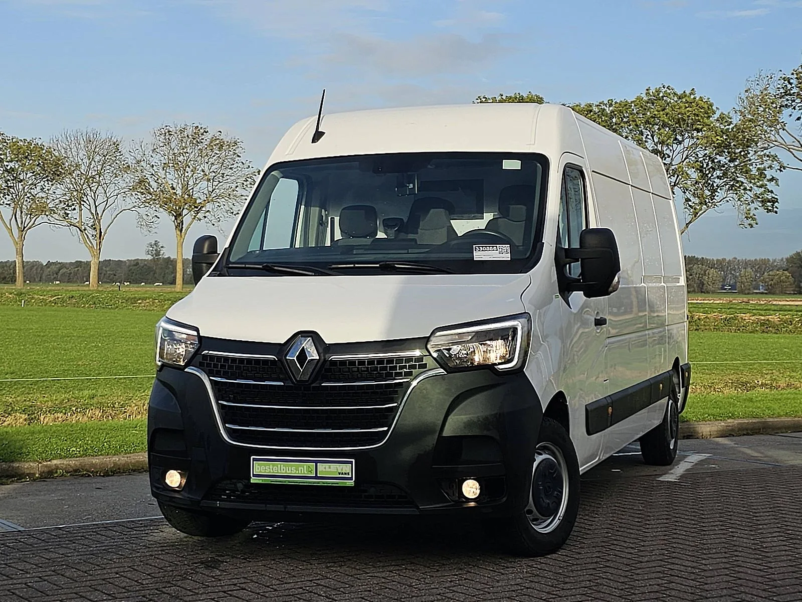 Renault Master (2024) — foto 1