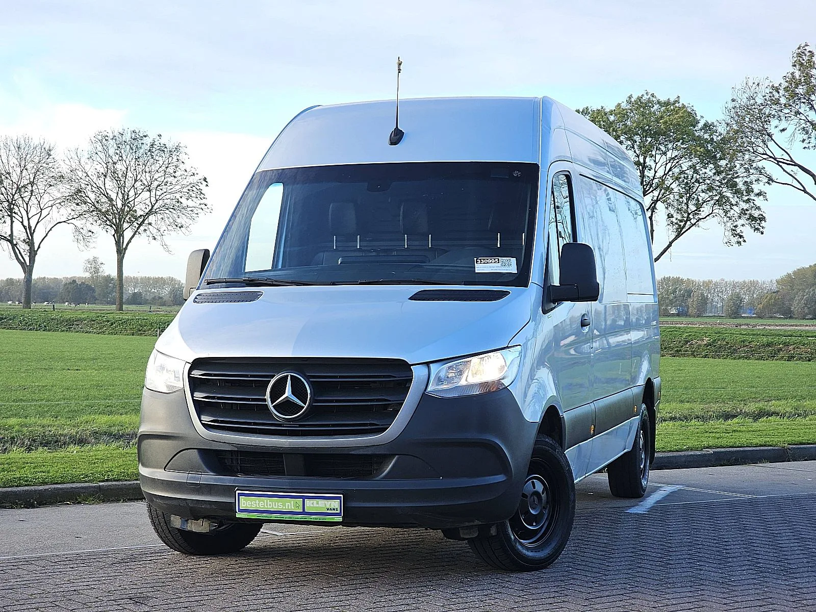 Mercedes-Benz Sprinter (2021) — foto 1