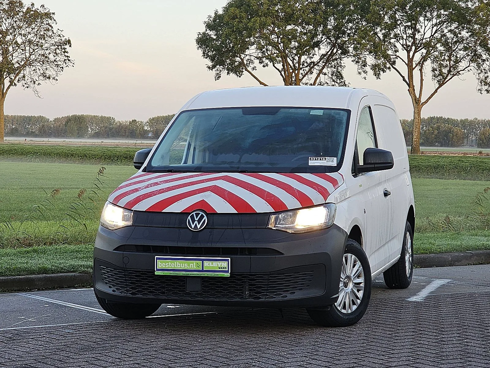 Volkswagen Caddy (2024) — foto 1