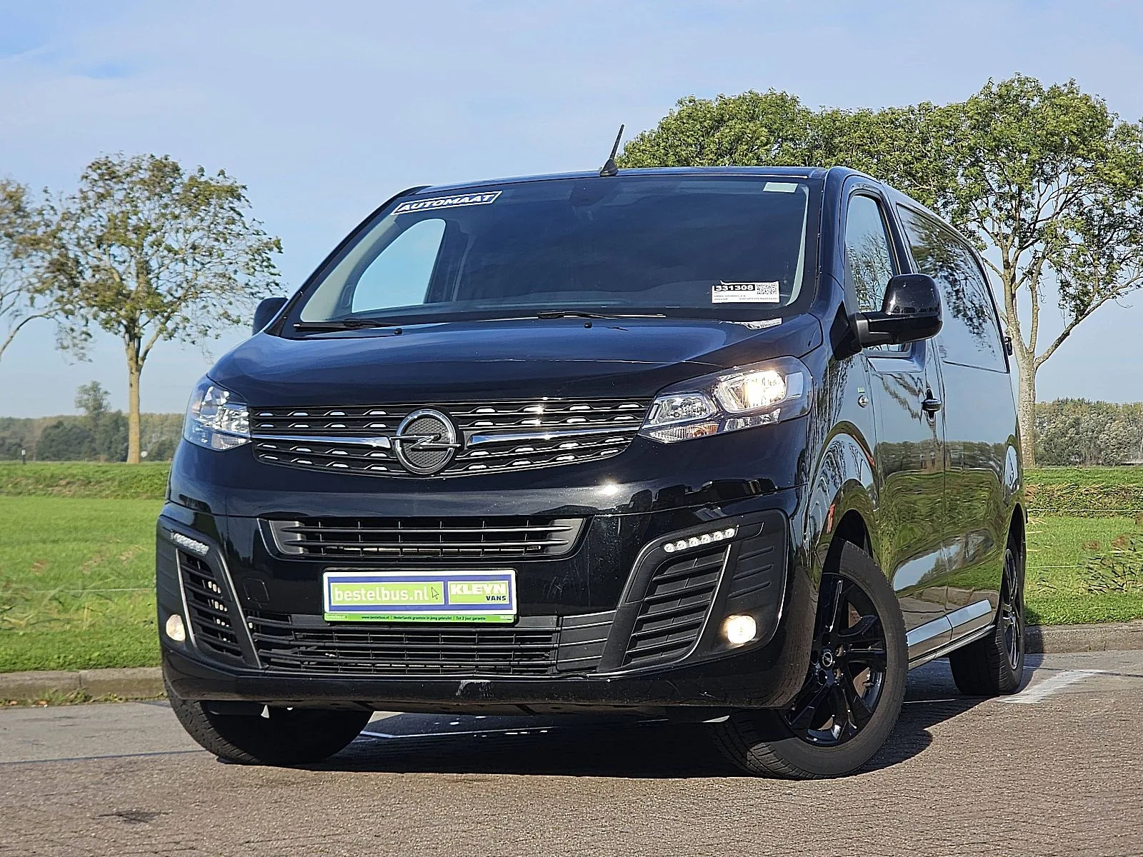Opel Vivaro (2022) — foto 1