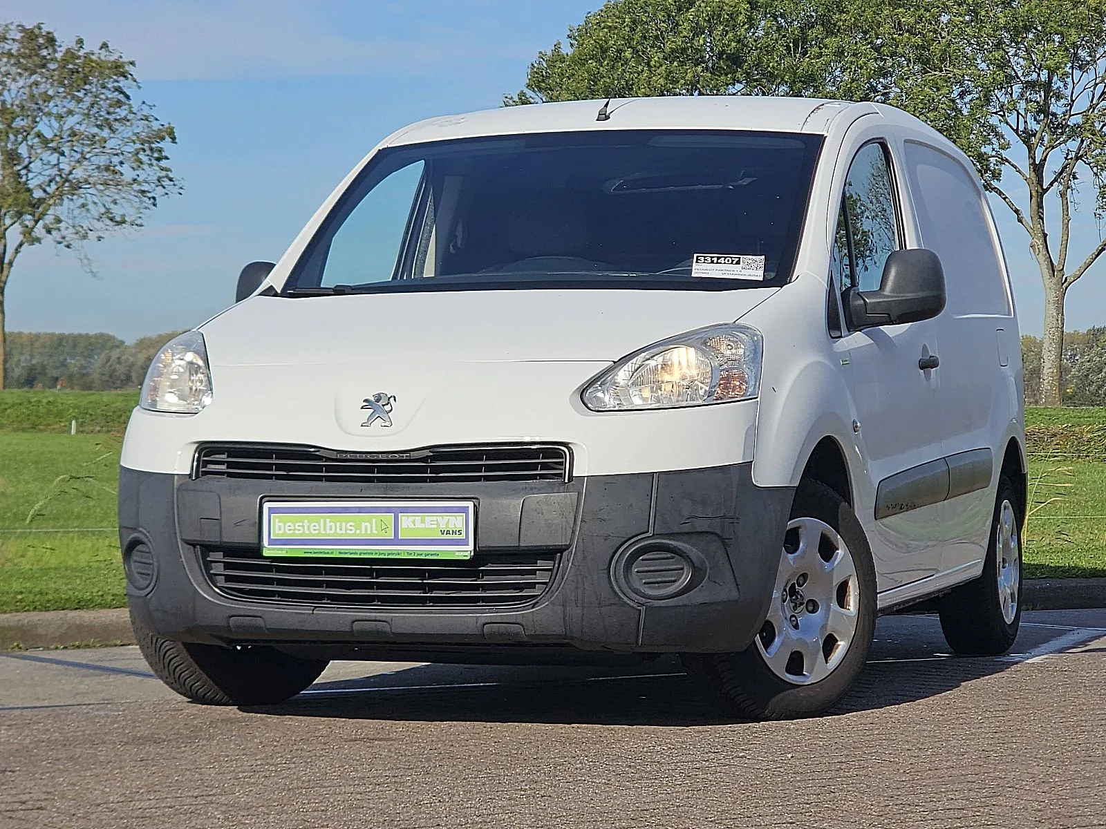 Peugeot Partner (2015) — foto 1