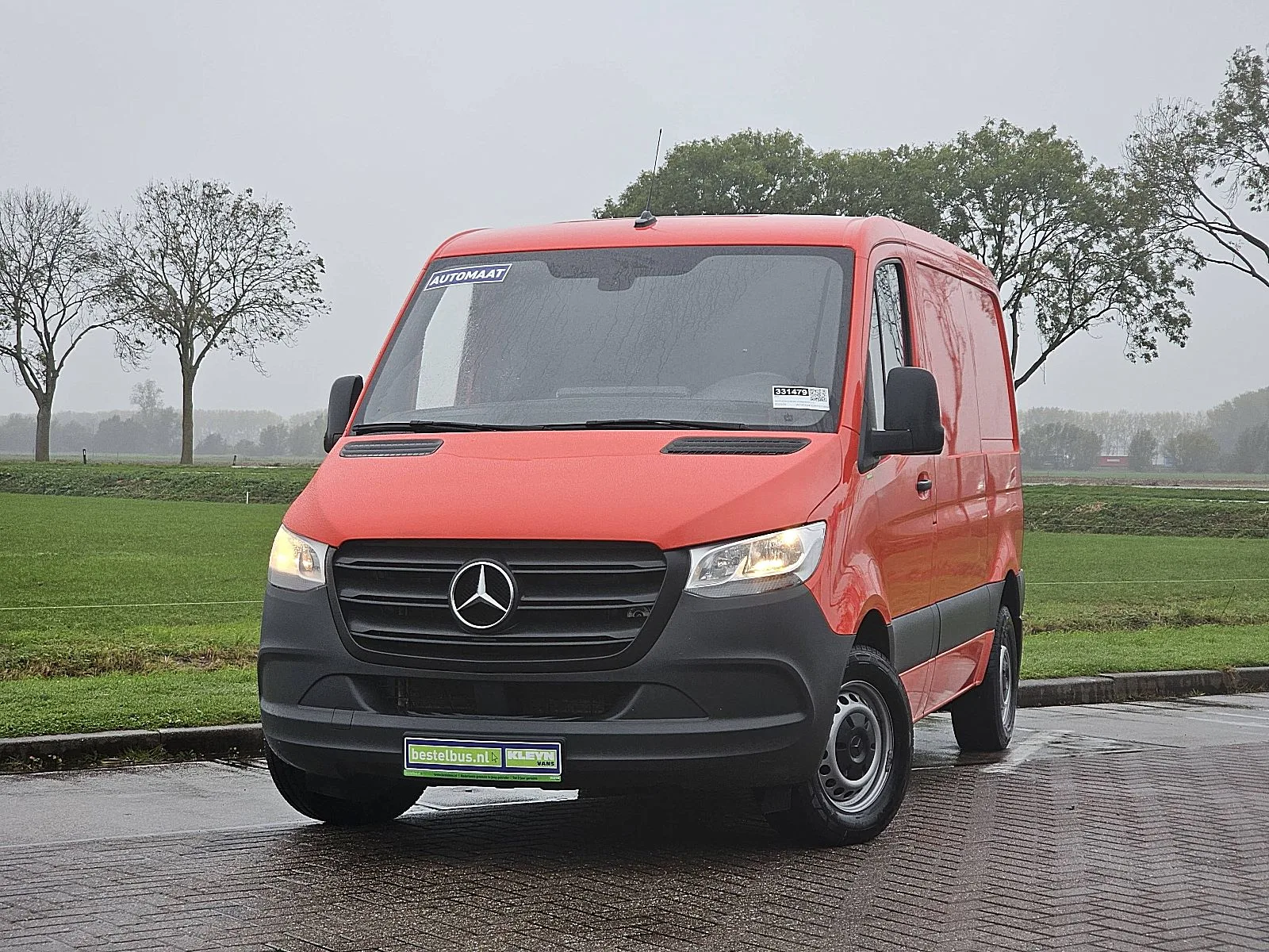 Mercedes-Benz Sprinter (2023) — foto 1