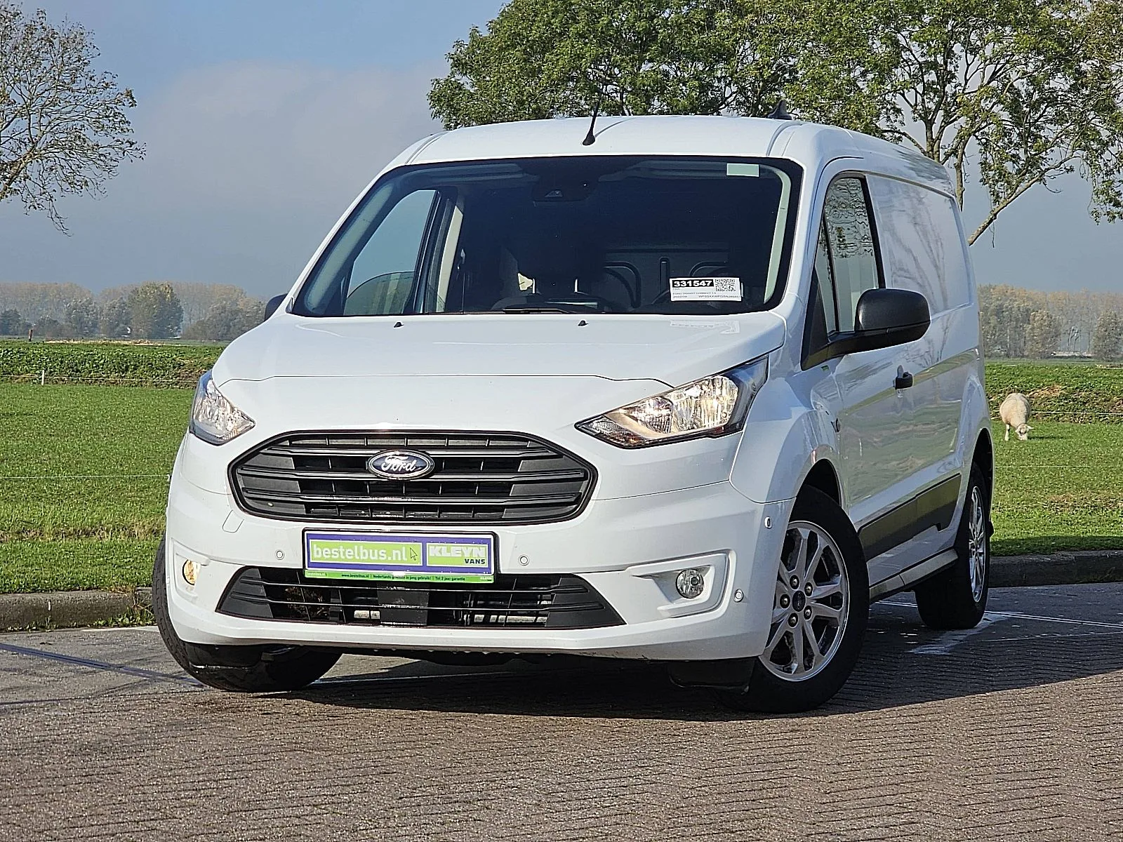 Ford Transit Connect (2022) — foto 1