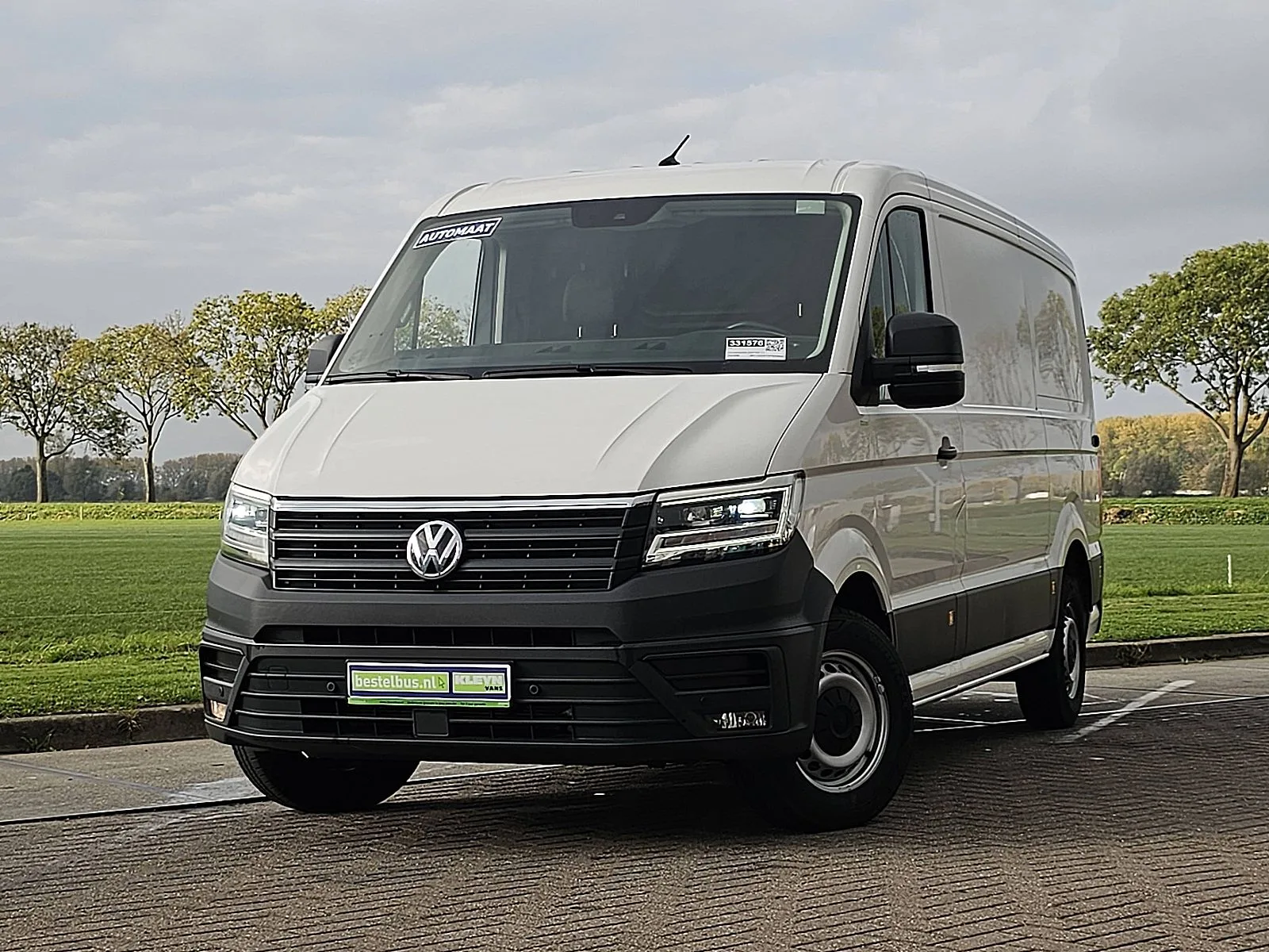 Volkswagen Crafter (2023) — foto 1