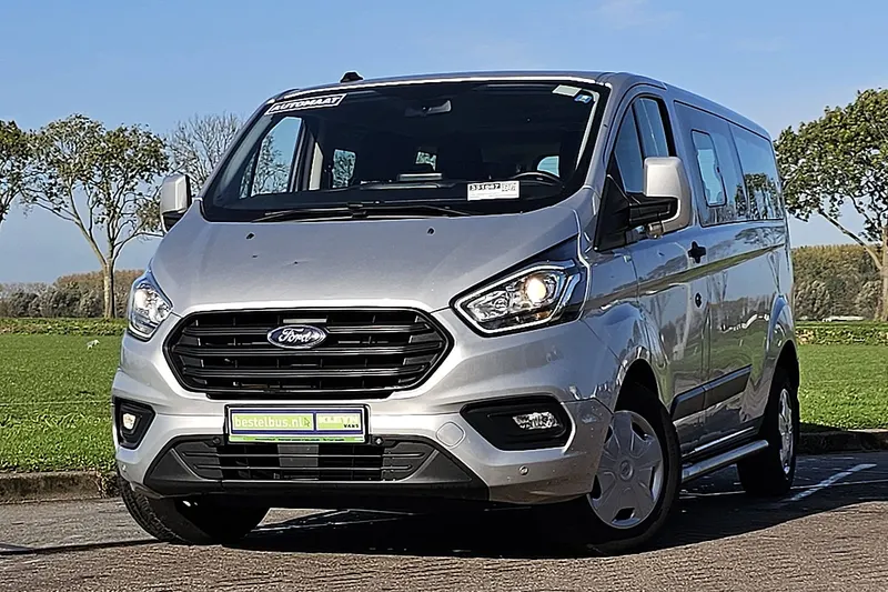 Ford Transit Custom (2023)