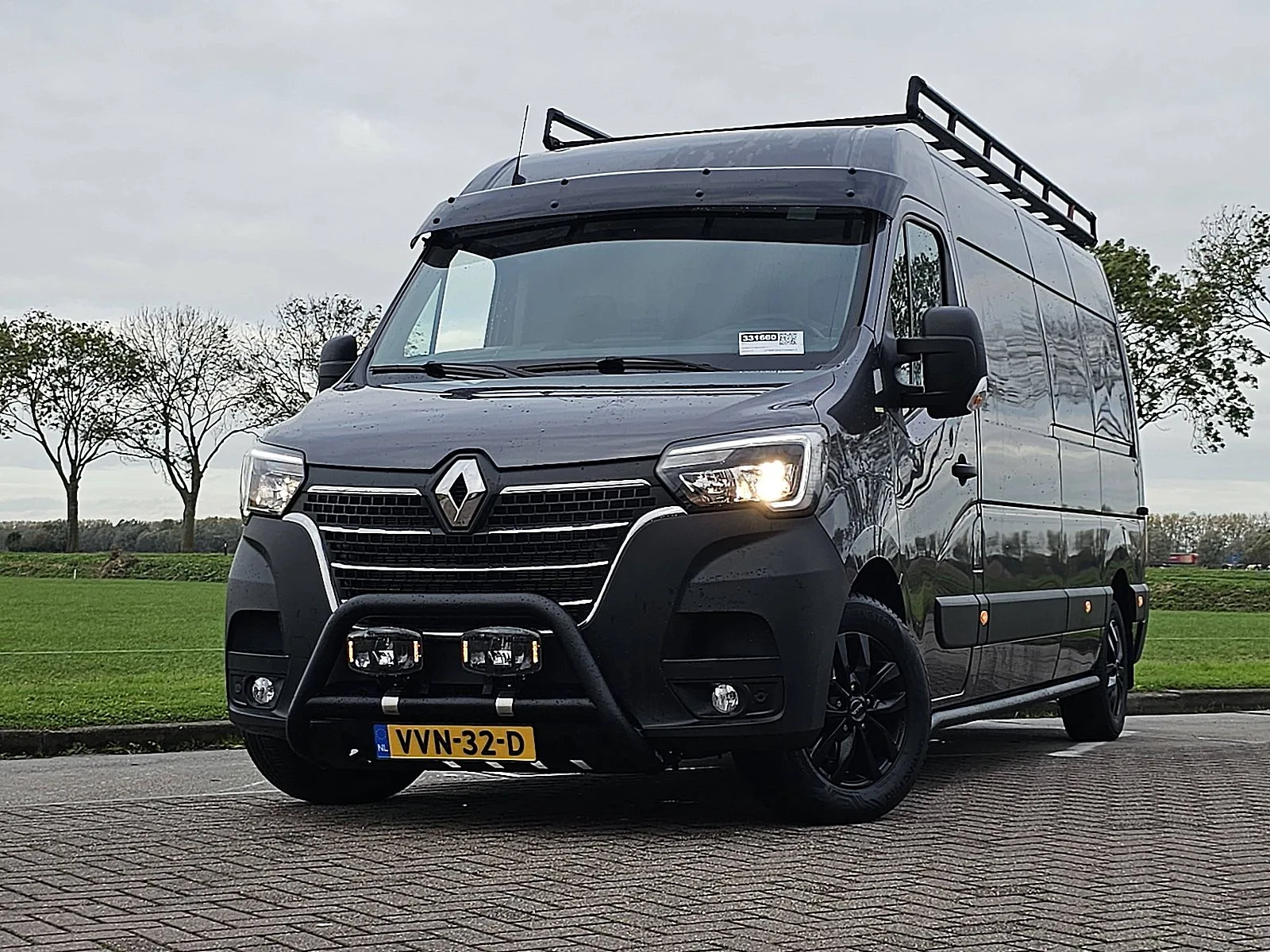 Renault Master (2023) — foto 1