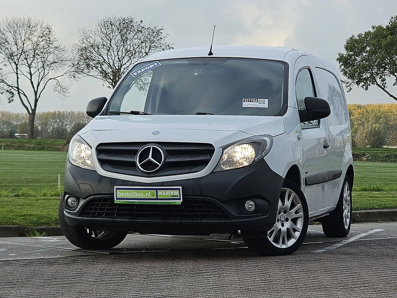 Mercedes-Benz Citan (2014) — foto 1