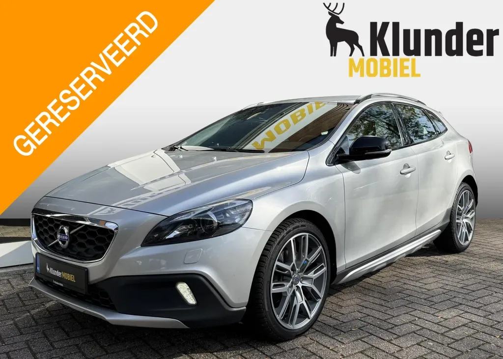 Volvo V40 Cross Country (2013) — foto 1